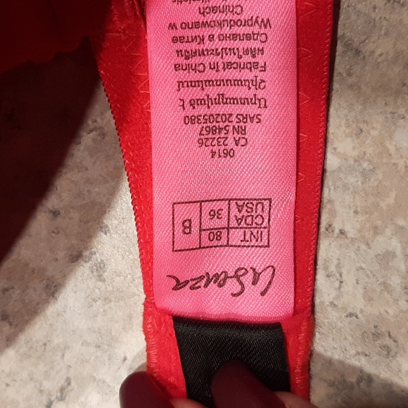 Push up bra EUC - Picture 3 of 5